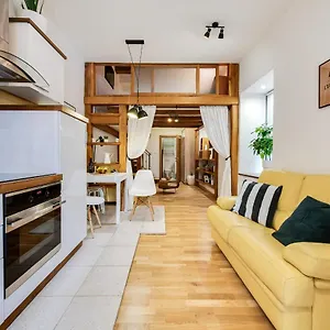 Apartman La Guardia With Free Private Parking, Rijeka